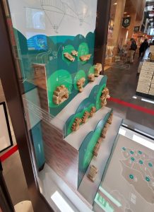 道の駅　道の駅米沢　米沢　山形　もくロック　パネル　展示　作品　ブロック　おもちゃ　木　ウッド　木のおもちゃ　かわいい　おしゃれ　置賜　ブース　デザイン　もくろっく　木ロック